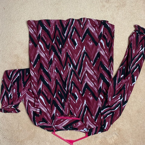 NEW! Hudson Bay Blouse - Picture 4 of 5